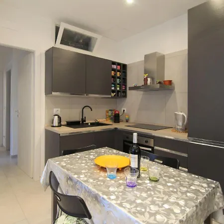 Apartment Charming By Interhome