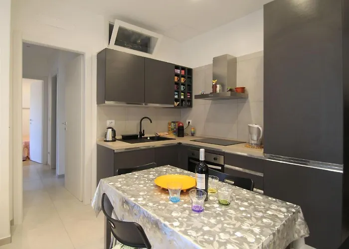 Lejlighed Charming By Interhome